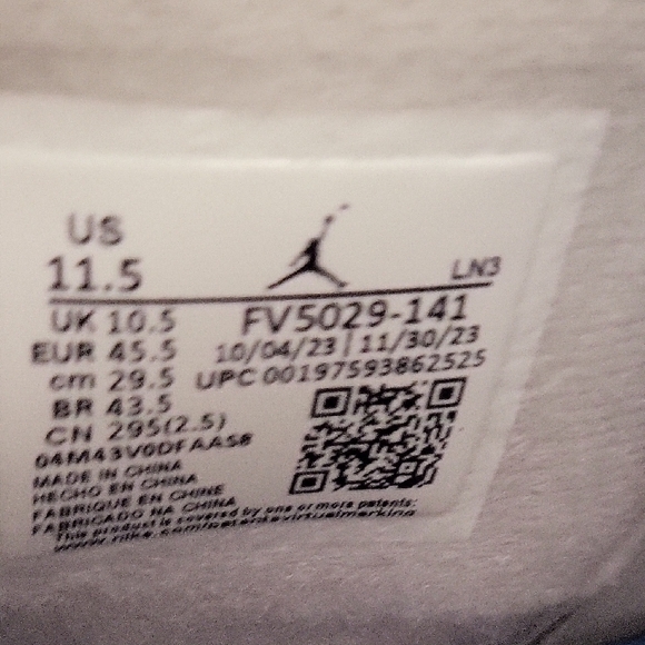 Jordan 4 Retro Military Blue - Picture 2 of 9
